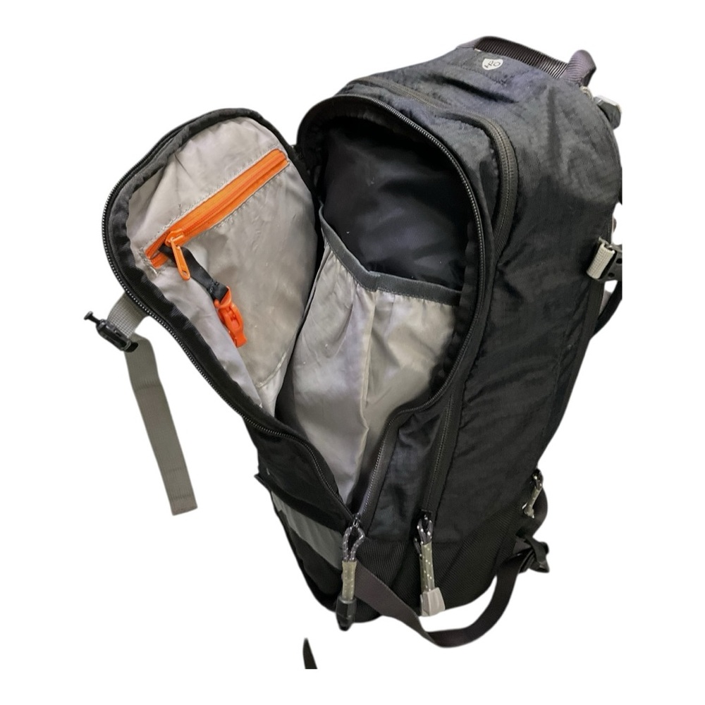 🎒‎ Snow Storm Audio Ridge Backpack ⚡ Rugged • Tactical • Built to Haul - Picture 7 of 9
